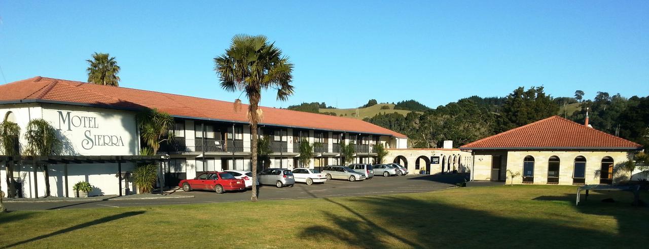Motel Sierra Фангареи Экстерьер фото